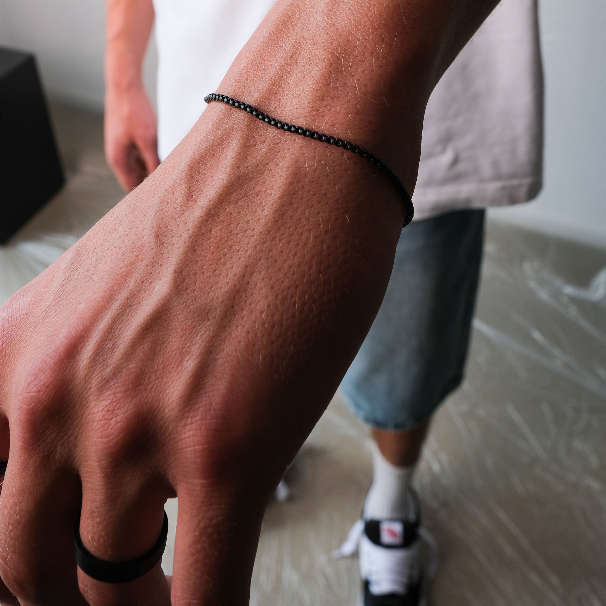 K12 - BLACK BOX BRACELET - 2MM