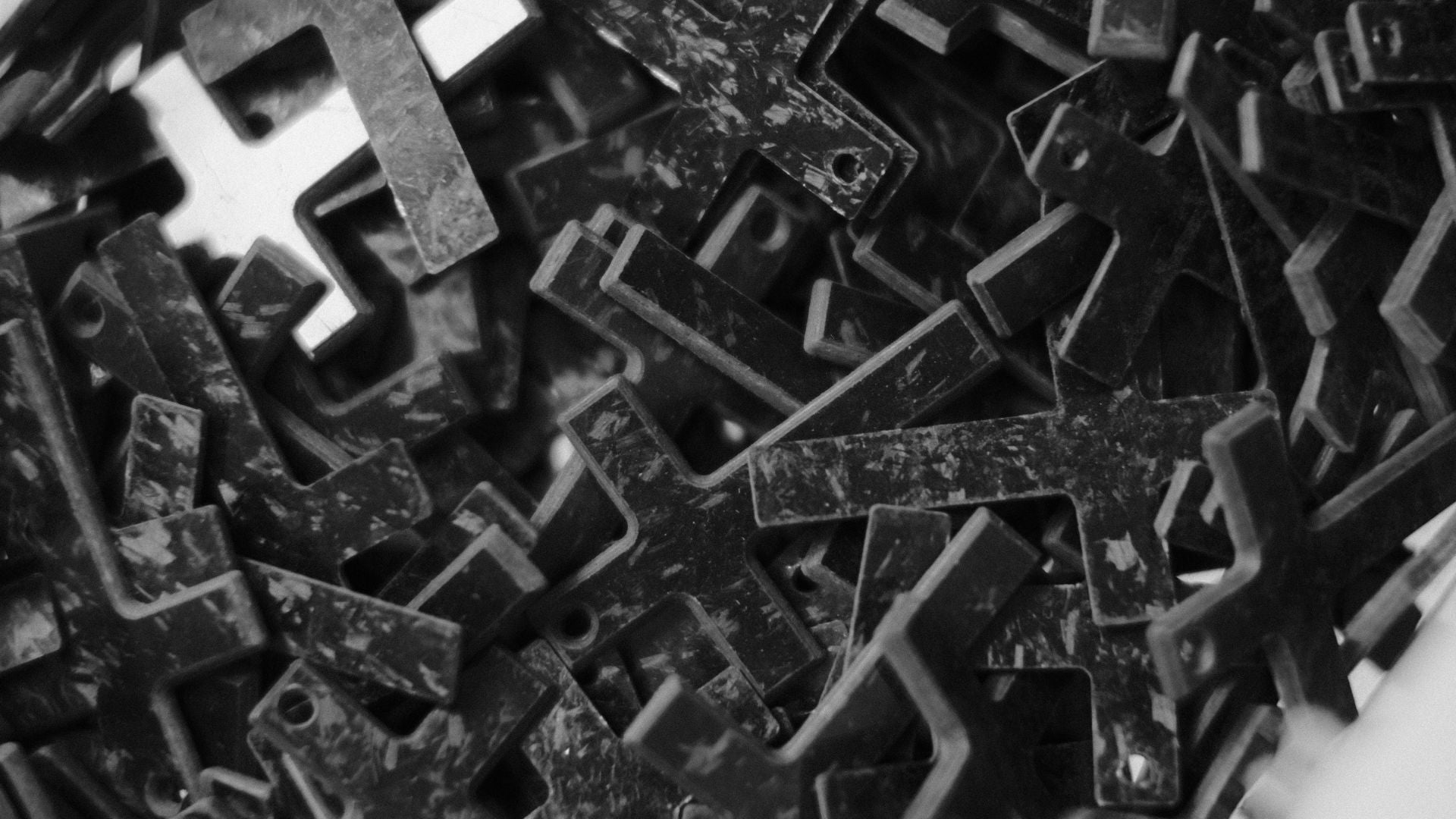 Kreuzketten von Kohlenstoff 12 – Carbon trifft auf Symbolkraft